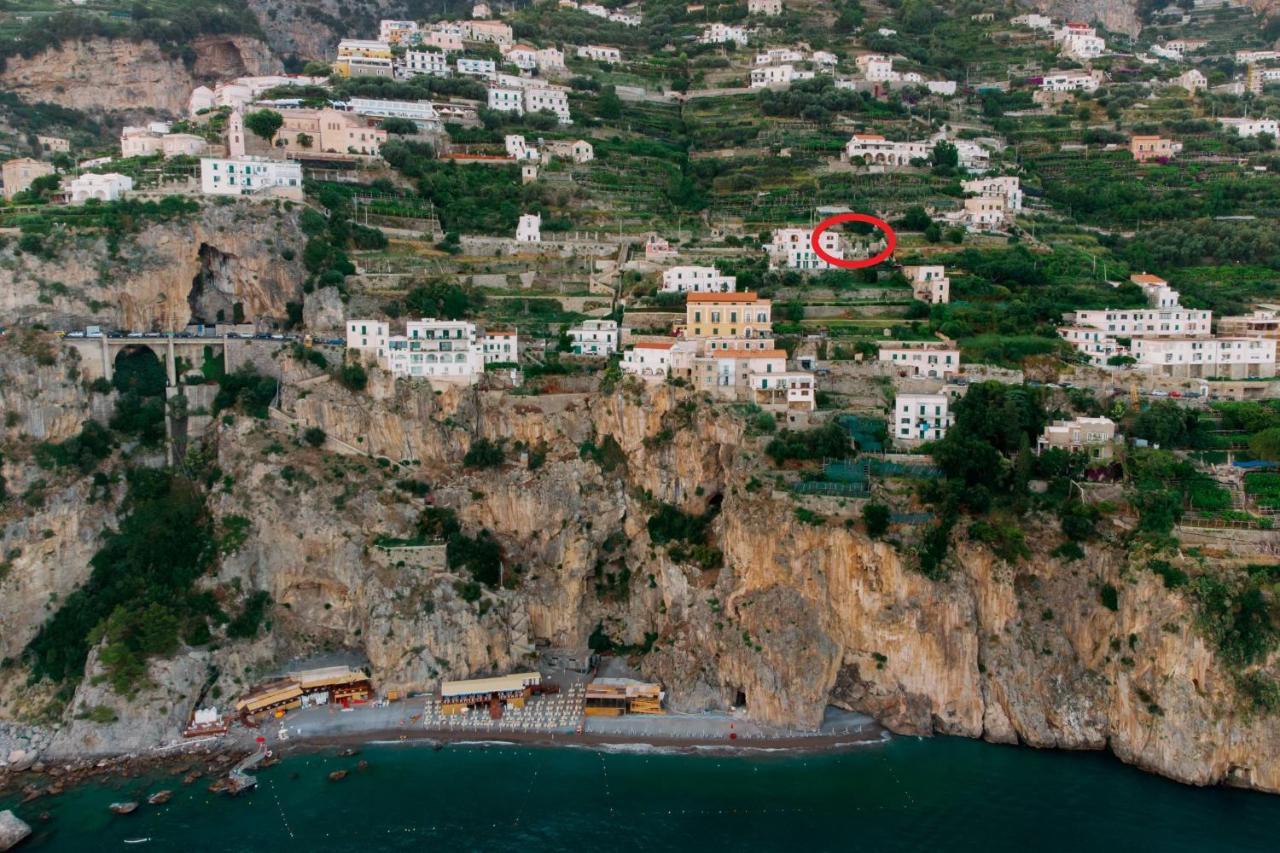 Alone Amalfi