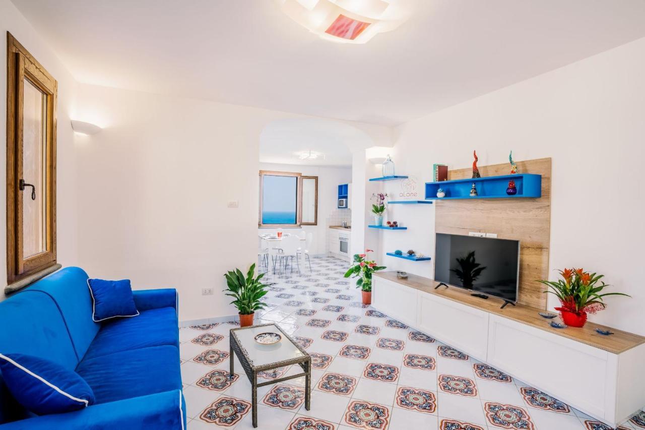 Alone Holiday home *